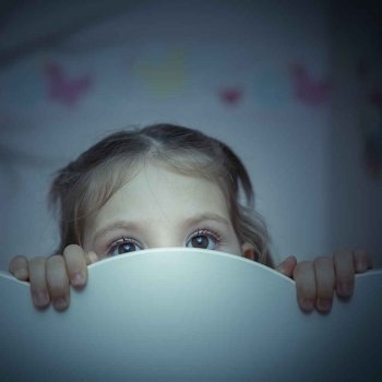 ¿Tu hijo tiene miedo? Ayúdale a superarlos