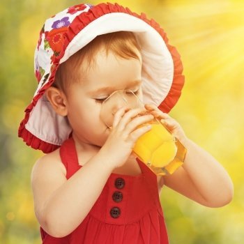 Zumo de mandarina contra el colesterol infantil