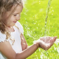 Fomenta el buen uso del agua en tus hijos