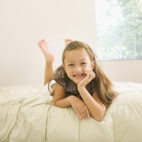 Cuándo los niños pueden salir o quedarse solos