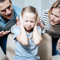 El maltrato verbal: violencia hacia los niños