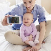 ¿Por qué hacemos más fotos a nuestro primer hijo?