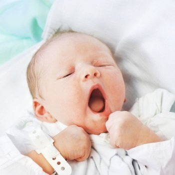 Cómo se evita que confundan a tu bebé en el hospital