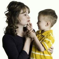 Los besos de mamá pueden curar y remediar todo