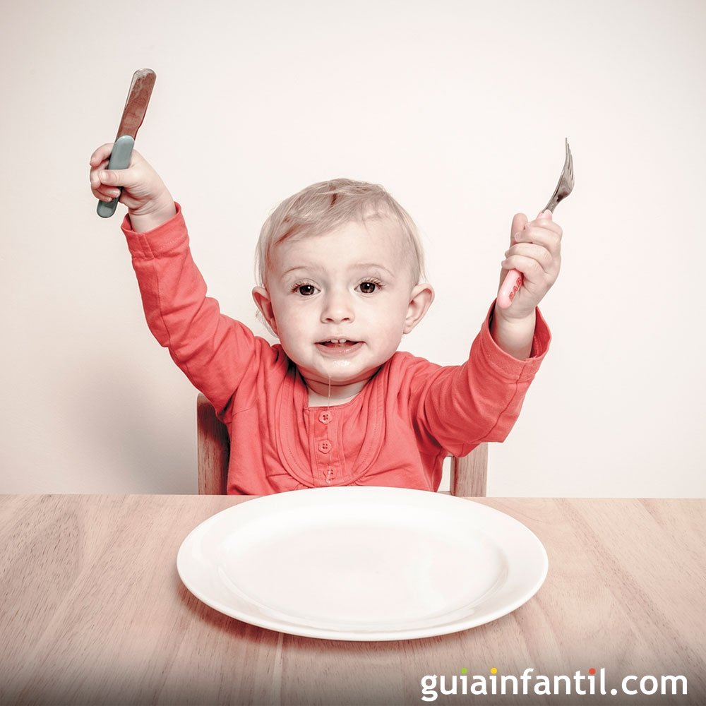 Por qué los niños pequeños deben usar cuchillos y vasos de cristal