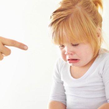 Por qué los niños más obedientes pueden ser los más infelices