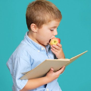 Los niños que comen mejor tienen más capacidad para la lectura