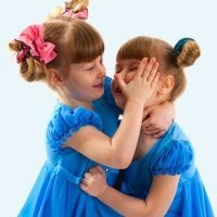 La relación amor-odio de los hermanos mellizos y gemelos