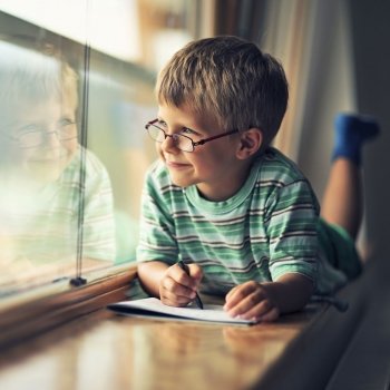 Consejos de una poetisa para enseñar a los niños a escribir poemas