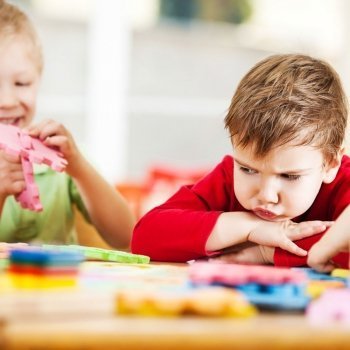 Si tu hijo no se preocupa por los demás... ¡es normal!