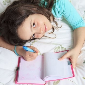 Por qué es bueno que los niños escriban un diario