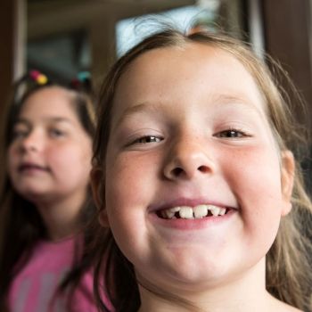 Por qué las hermanas mayores engordan con más facilidad