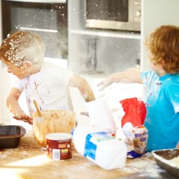 Por qué deberíamos criar a niños más molestos