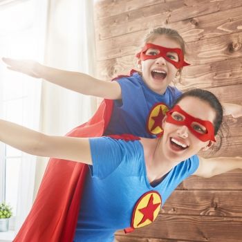 Cuál sería tu nombre de súper mamá. Un juego divertido para madres