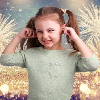 Las razones por las que los niños no deben usar pirotecnia en Navidades