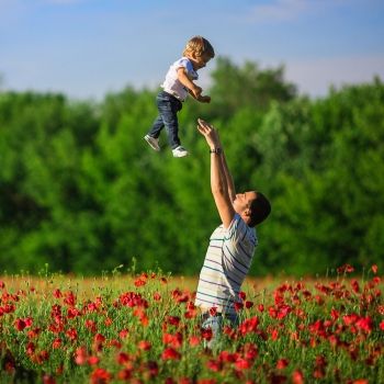 Juegos peligrosos para bebés