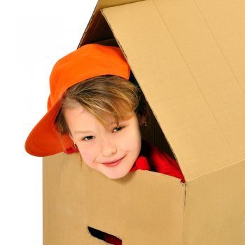 Por qué a los niños les gusta jugar tanto a las cabañas