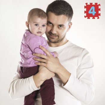 Numerología según el nombre del papá. Número 4