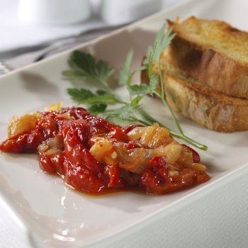 Receta de Esgarraet. Ensalada de pimientos y bacalao