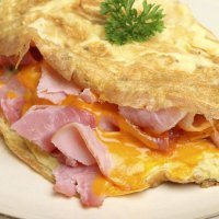 Tortilla francesa rápida con jamón y queso