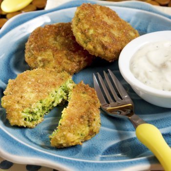 Hamburguesa de brócoli con zanahoria. Receta de verdura para niños