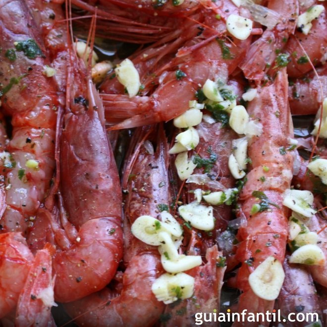 Langostinos al horno. Receta de Nochevieja para niños