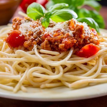 Espaguetis a la boloñesa