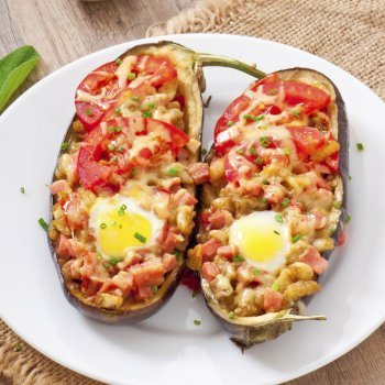 Berenjenas con verduras al horno