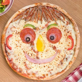 Pizza con cara