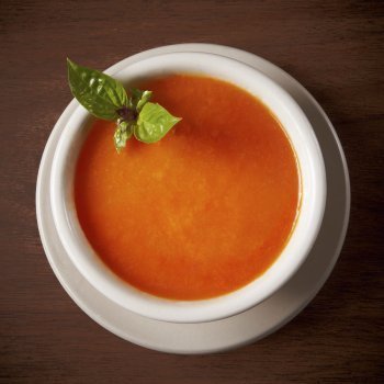 Sopa de tomates cherry