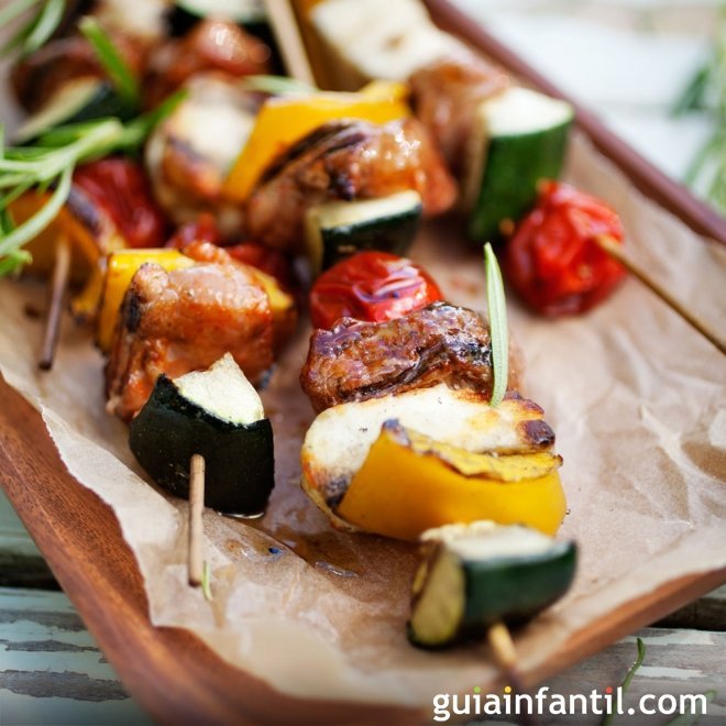 Brochetas de verduras, entrante sano y rápido