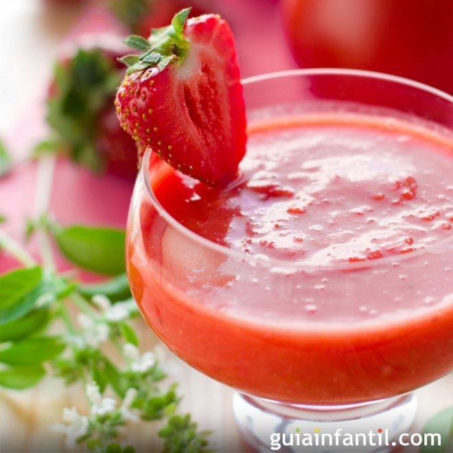 Gazpacho de fresas, sopa refrescante con fruta