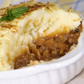Pastel de Carne con patatas. Una receta ligera para los niños