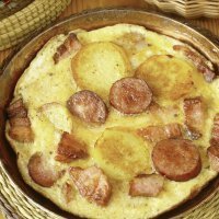 Tortilla de patatas con chorizo. Recetas para niños