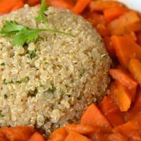 Goulash de quinua con calabaza y zanahoria. Recetas para niños