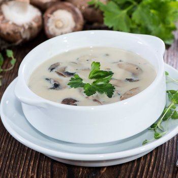 Crema de champiñones. Recetas de verduras para niños