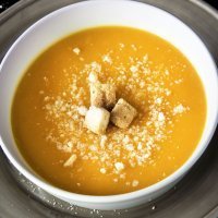 Crema suave de calabaza con queso
