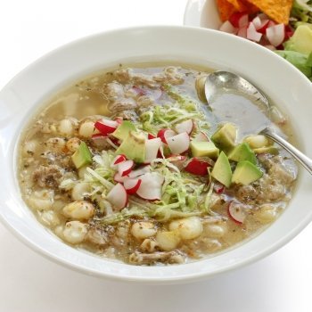 Pozole blanco. Recetas mexicanas para los niños
