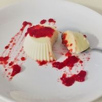 Flan de chocolate blanco. Recetas con pocos ingredientes para niños
