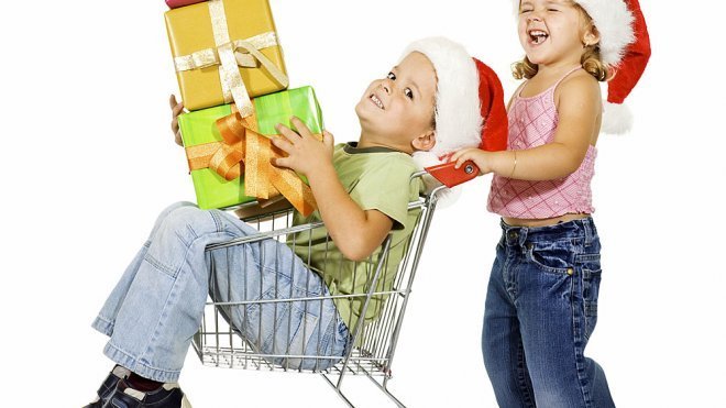 Consejos para controlar el consumismo de los niños en Navidad