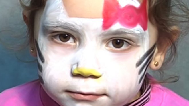 Maquillaje de fantasía de Hello Kitty