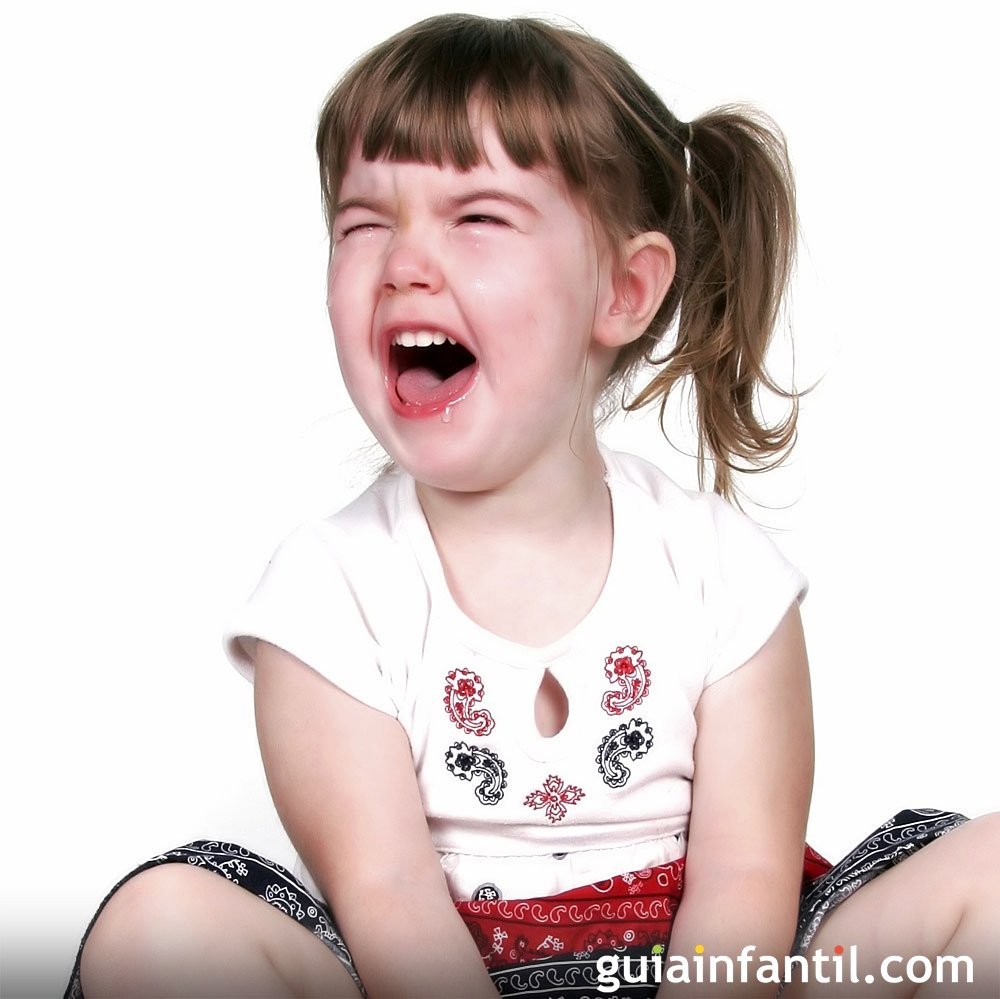 Cómo tratar y controlar una rabieta infantil