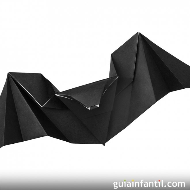 Cómo hacer un murciélago en origami para Halloween