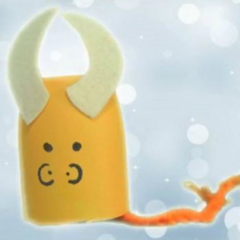 Buey para el portal de Belén. Manualidad con reciclaje