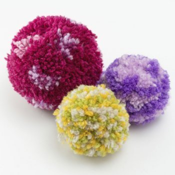 Cómo hacer un pompón. Manualidades con lana