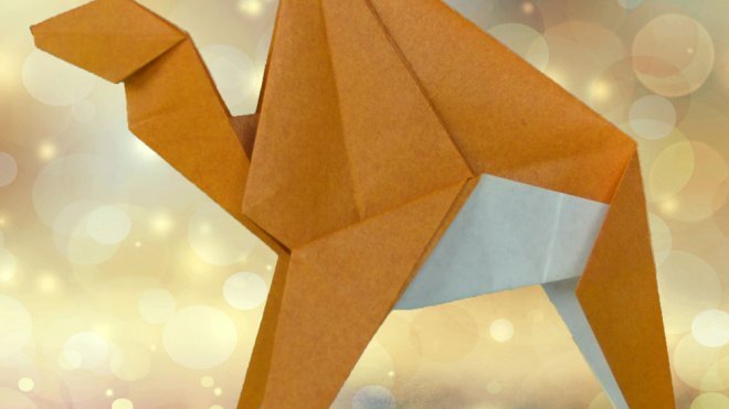 Cómo hacer el camello de los Reyes Magos de origami