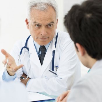 Cuándo y por qué van los hombres al urólogo