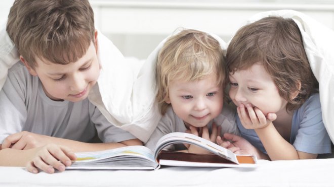 Qué ventajas tiene para los niños leer
