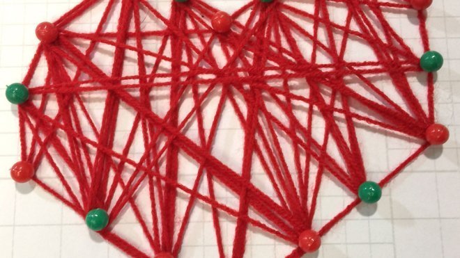Aprende a hacer un corazón decorativo con hilos de lana