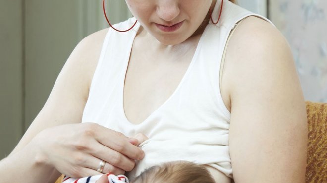 Consejos para madres que dan el pecho por primera vez